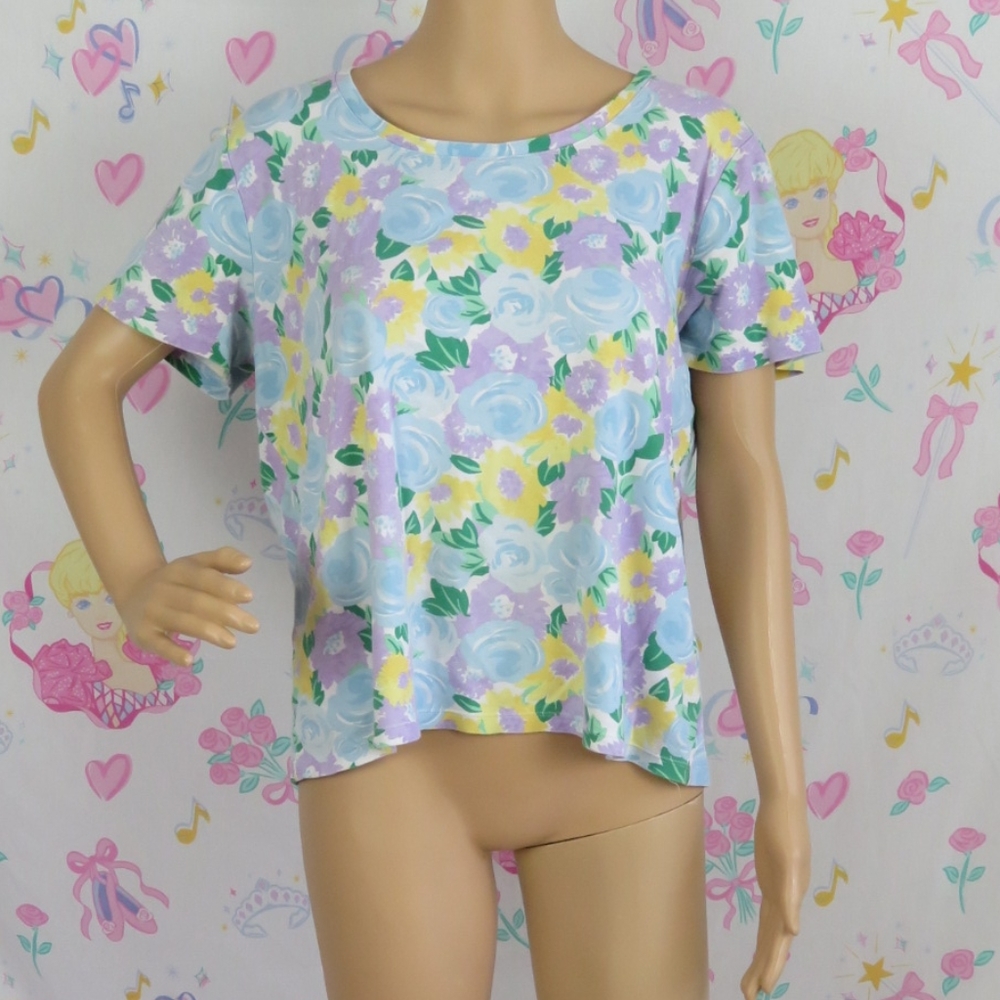 Light Pastel Floral Shirt Summer Flowers Colorful Grandma Breezy Yellow Blue